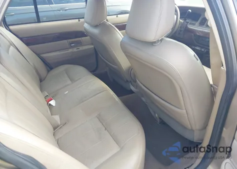 2005 Mercury Grand Marquis Ls/Lse z USA, uszkodzony, nr VIN 2MEHM75W45X610021